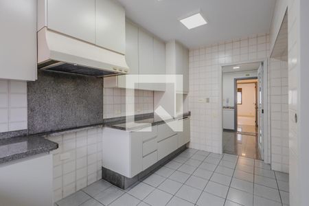 Apartamento à venda com 177m², 3 quartos e 2 vagasCozinha