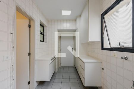 Apartamento à venda com 177m², 3 quartos e 2 vagasÁrea de Serviço