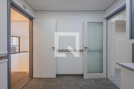 Apartamento à venda com 177m², 3 quartos e 2 vagasCopa