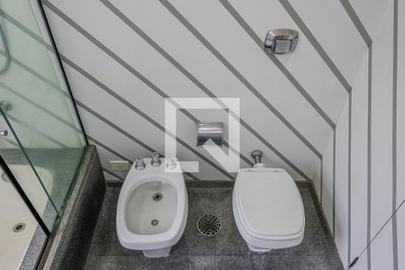 Apartamento à venda com 177m², 3 quartos e 2 vagasBanheiro