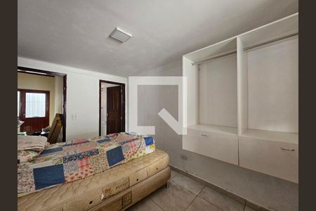 Suite 1 de casa para alugar com 5 quartos, 250m² em Jardim Tres Marias, Guarujá