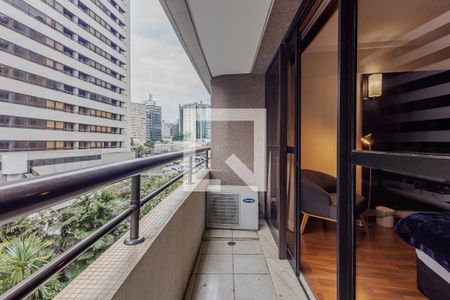 Varanda de kitnet/studio para alugar com 1 quarto, 33m² em Paraíso, São Paulo