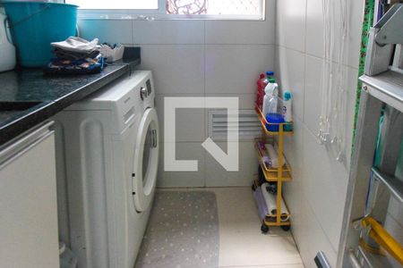 Apartamento à venda com 60m², 3 quartos e 1 vaga Apartamento à venda com 60m², 3 quartos e 1 vagaÁrea de Serviço