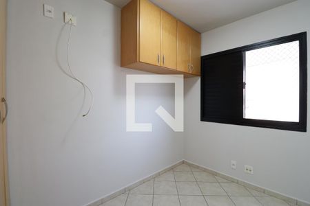 Apartamento à venda com 68m², 3 quartos e 1 vagaQuarto 2