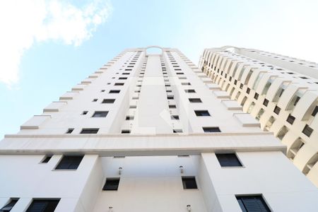 Apartamento à venda com 68m², 3 quartos e 1 vagaÁrea comum