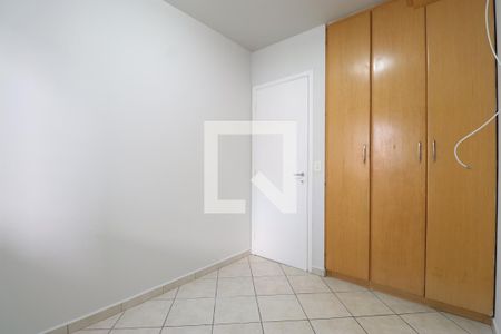 Apartamento à venda com 68m², 3 quartos e 1 vagaQuarto 2