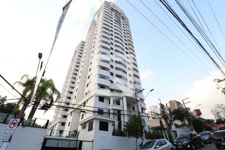 Apartamento à venda com 68m², 3 quartos e 1 vagaFachada e portaria