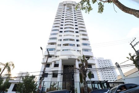 Apartamento à venda com 68m², 3 quartos e 1 vagaFachada e portaria