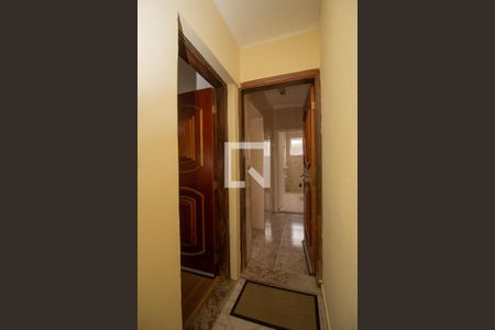 Casa à venda com 160m², 5 quartos e 2 vagas Casa à venda com 160m², 5 quartos e 2 vagasHall de Entrada