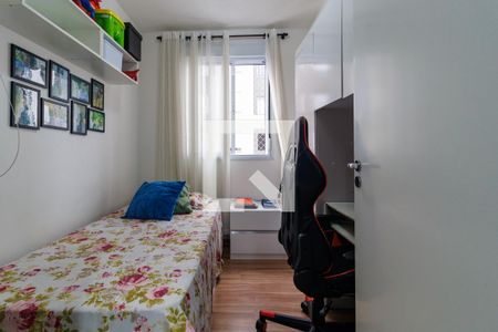 Quarto 2 de apartamento para alugar com 2 quartos, 42m² em Jardim Monte Alegre, Taboão da Serra