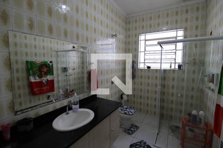 Casa à venda com 230m², 3 quartos e sem vagaBanheiro 2