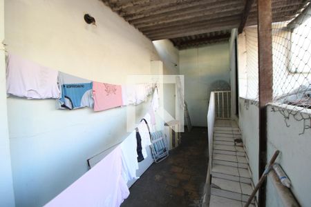 Casa à venda com 230m², 3 quartos e sem vagaÁrea de Serviço