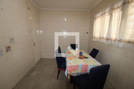 Casa à venda com 230m², 3 quartos e sem vagaCozinha