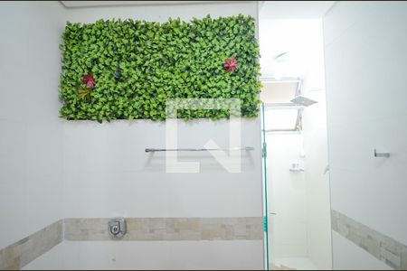 Apartamento à venda com 300m², 4 quartos e 4 vagas Apartamento à venda com 300m², 4 quartos e 4 vagasBanheiro Social