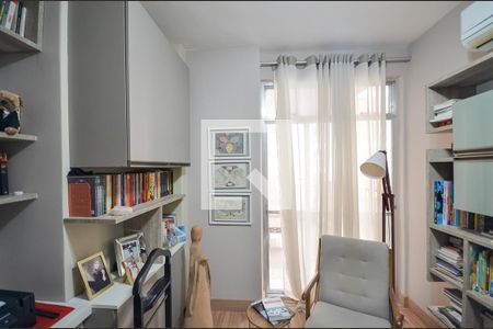 Apartamento à venda com 300m², 4 quartos e 4 vagas Apartamento à venda com 300m², 4 quartos e 4 vagasQuarto 2