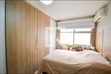 Apartamento à venda com 300m², 4 quartos e 4 vagas Apartamento à venda com 300m², 4 quartos e 4 vagasQuarto 3