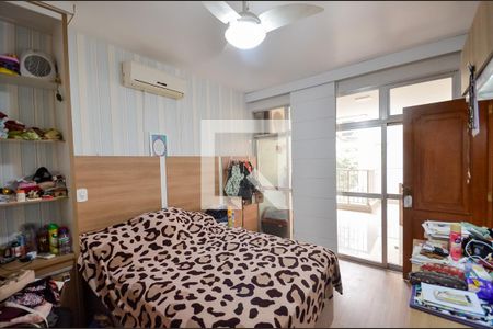 Apartamento à venda com 300m², 4 quartos e 4 vagas Apartamento à venda com 300m², 4 quartos e 4 vagasSuíte 1