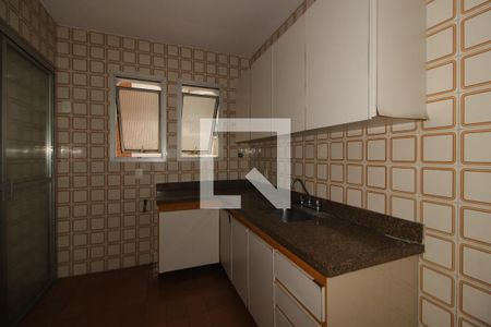 Apartamento para alugar com 91m², 2 quartos e 2 vagasCozinha