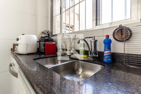 Apartamento à venda com 140m², 4 quartos e sem vaga Apartamento à venda com 140m², 4 quartos e sem vagaCozinha