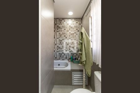 Apartamento à venda com 140m², 4 quartos e sem vaga Apartamento à venda com 140m², 4 quartos e sem vagaSuíte 1 - Banheiro 1