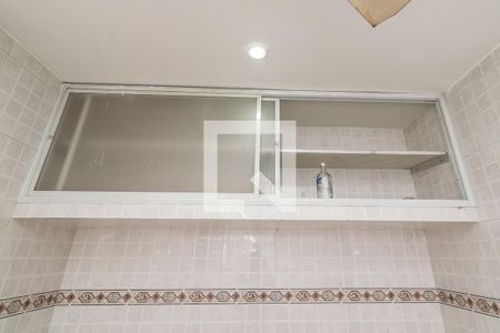 Casa à venda com 130m², 3 quartos e 1 vaga Casa à venda com 130m², 3 quartos e 1 vagaCozinha - Armários