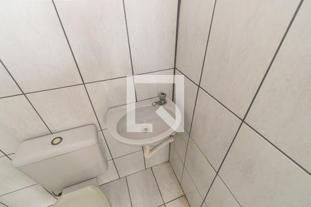 Casa à venda com 130m², 3 quartos e 1 vaga Casa à venda com 130m², 3 quartos e 1 vagaBanheiro da Varanda