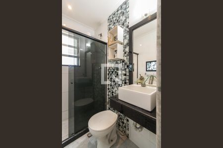 Casa à venda com 130m², 3 quartos e 1 vaga Casa à venda com 130m², 3 quartos e 1 vagaBanheiro 2