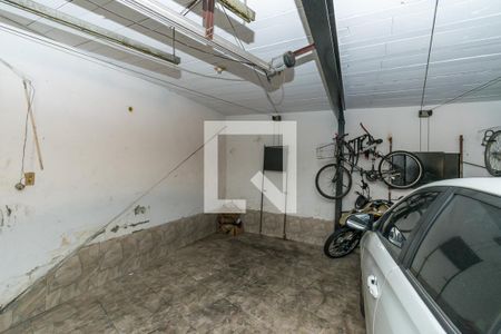 Casa à venda com 130m², 3 quartos e 1 vaga Casa à venda com 130m², 3 quartos e 1 vagaGaragem