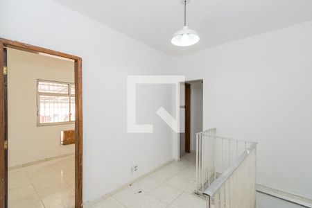 Hall do 2º andar de casa à venda com 3 quartos, 130m² em Braz de Pina, Rio de Janeiro