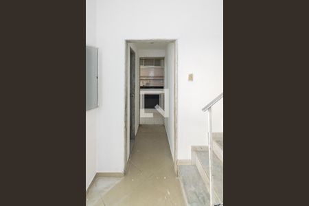 Sala de casa à venda com 3 quartos, 130m² em Braz de Pina, Rio de Janeiro