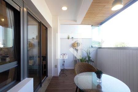 Apartamento para alugar com 45m², 1 quarto e 1 vaga Apartamento para alugar com 45m², 1 quarto e 1 vagaVaranda