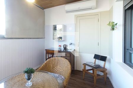 Apartamento para alugar com 45m², 1 quarto e 1 vaga Apartamento para alugar com 45m², 1 quarto e 1 vagaVaranda