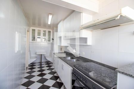 Apartamento à venda com 102m², 3 quartos e sem vaga Apartamento à venda com 102m², 3 quartos e sem vagaCozinha