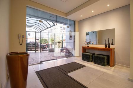 Apartamento à venda com 102m², 3 quartos e sem vaga Apartamento à venda com 102m², 3 quartos e sem vagaHall de entrada