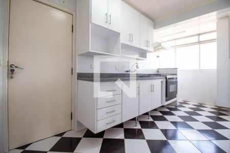 Apartamento à venda com 102m², 3 quartos e sem vaga Apartamento à venda com 102m², 3 quartos e sem vagaCozinha