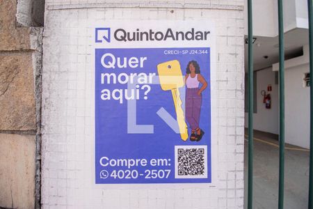 Apartamento à venda com 102m², 3 quartos e sem vaga Apartamento à venda com 102m², 3 quartos e sem vagaPlaca