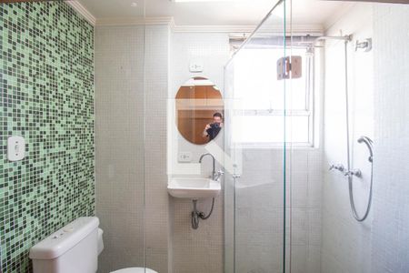 Apartamento à venda com 102m², 3 quartos e sem vaga Apartamento à venda com 102m², 3 quartos e sem vagaBanheiro da Suíte