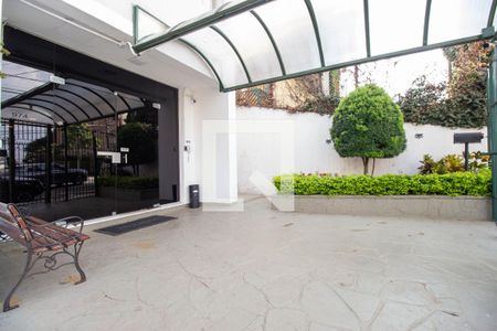 Apartamento à venda com 102m², 3 quartos e sem vaga Apartamento à venda com 102m², 3 quartos e sem vagaEntrada