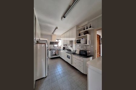 Apartamento à venda com 140m², 3 quartos e 3 vagasCozinha