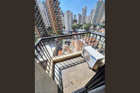 Apartamento à venda com 140m², 3 quartos e 3 vagasSacada Quarto 3