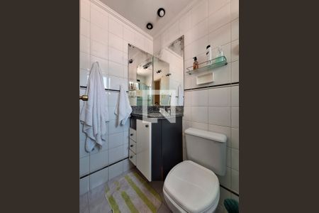 Apartamento à venda com 140m², 3 quartos e 3 vagasBanheiro Quarto 1