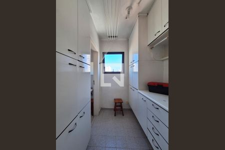 Apartamento à venda com 140m², 3 quartos e 3 vagasQuarto de Serviço