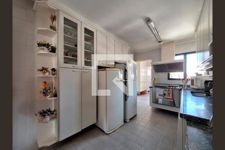 Apartamento à venda com 140m², 3 quartos e 3 vagasCozinha