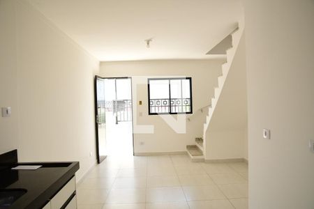 Casa de condomínio para alugar com 84m², 3 quartos e 1 vagaSala/Cozinha