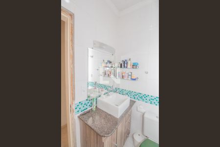 Casa à venda com 135m², 3 quartos e 2 vagas Casa à venda com 135m², 3 quartos e 2 vagasBanheiro 1