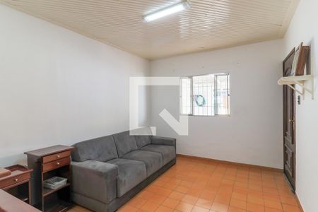Sala de casa para alugar com 2 quartos, 80m² em Jardim Monte Azul, São Paulo