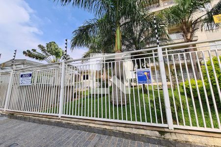 Apartamento para alugar com 50m², 2 quartos e 1 vagaFachada