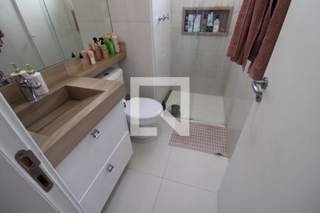 Apartamento à venda com 198m², 4 quartos e 3 vagasBanheiro da Suíte 1