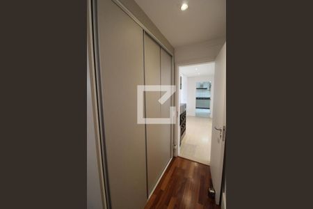 Apartamento à venda com 198m², 4 quartos e 3 vagasCorredor