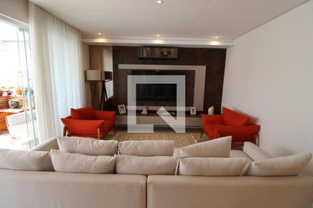 Apartamento à venda com 198m², 4 quartos e 3 vagasSala